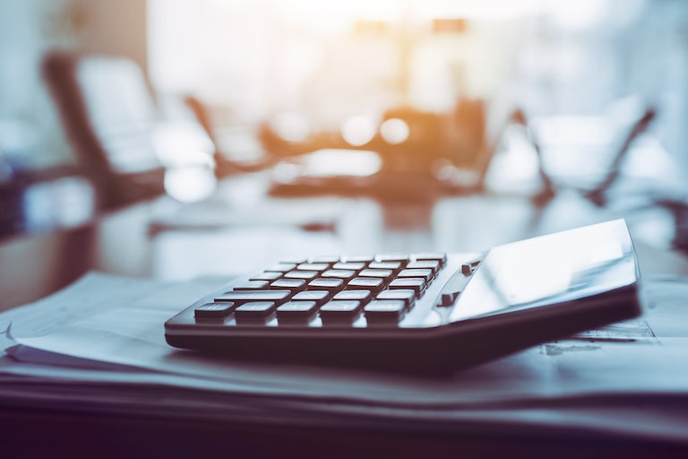 【低圧電力】小売の自由化で電気料金はどうなる?メリット・選び方を解説